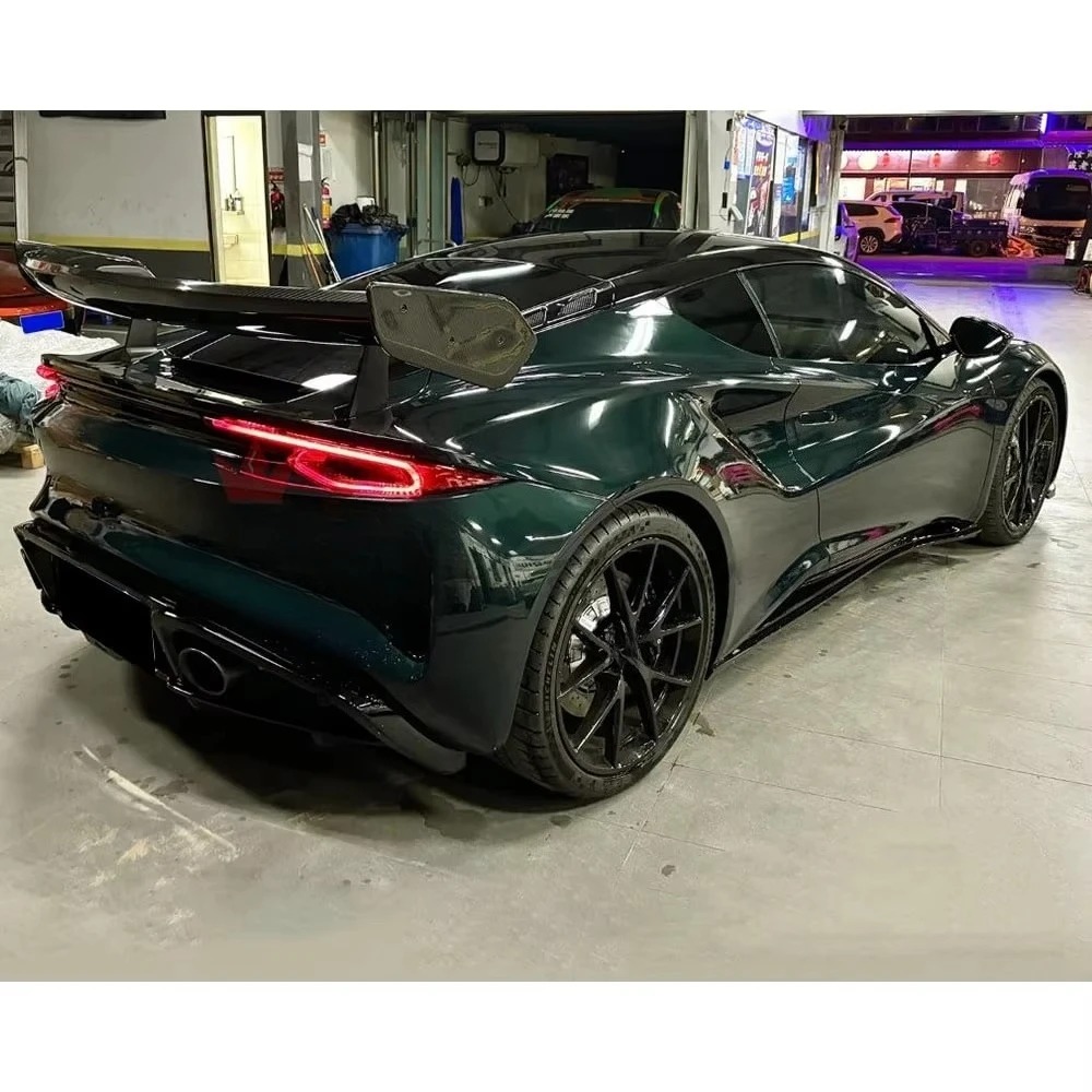 GT4 Emira Style Dry Carbon Fiber Rear Spoiler Wing for Lotus Emira